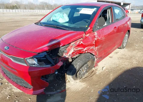 2021 Kia Rio S z USA, uszkodzony, nr VIN 3KPA24AD9ME370786